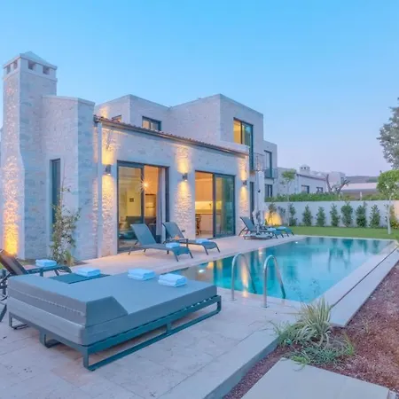 Ortakent Luxury Private With Pool Villa *
