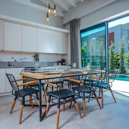 Ortakent Luxury Private With Pool *