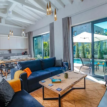 Ortakent Luxury Private With Pool فيلة بودروم