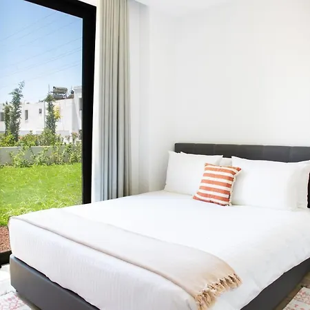 Ortakent Luxury Private With Pool فيلة
