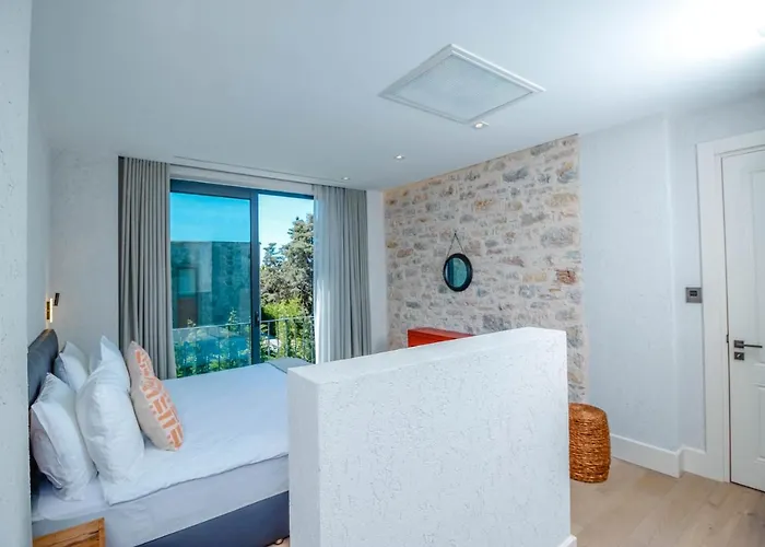 Vila Ortakent Luxury Private With Pool Bodrum